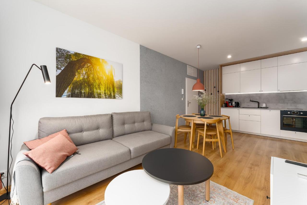 Apartament Willow Tree Surfingbird Dzwirzyno Ngoại thất bức ảnh